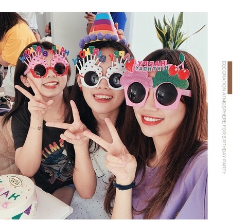 novelty holiday sunglasses